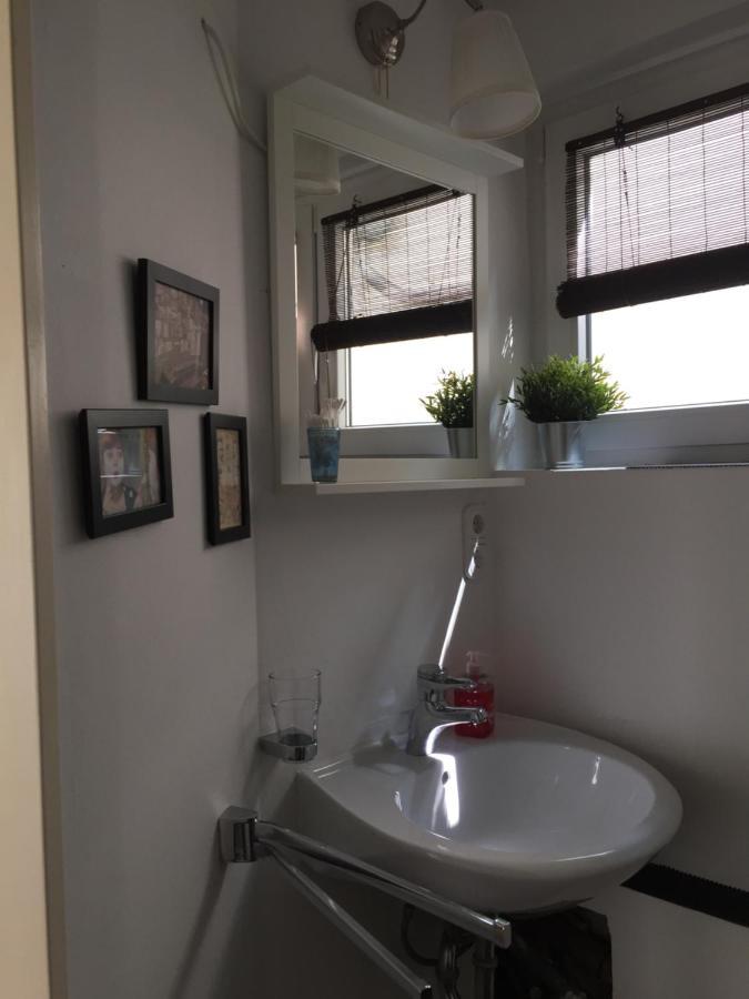 Koeln Apartment III Luaran gambar