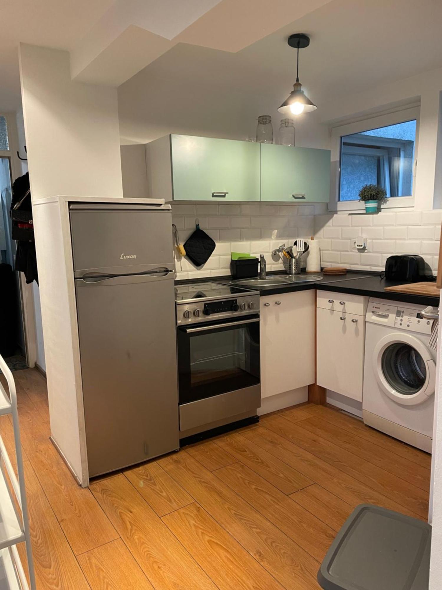 Koeln Apartment III Luaran gambar